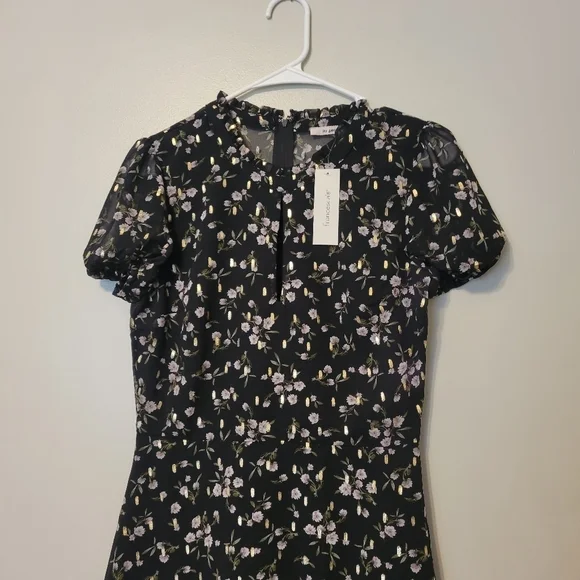 Francescas Floral Dress - Picture 3 of 7